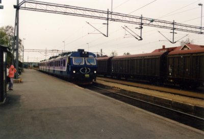 Tåget lånat av Jordens Vänner på Umeå Centralstation